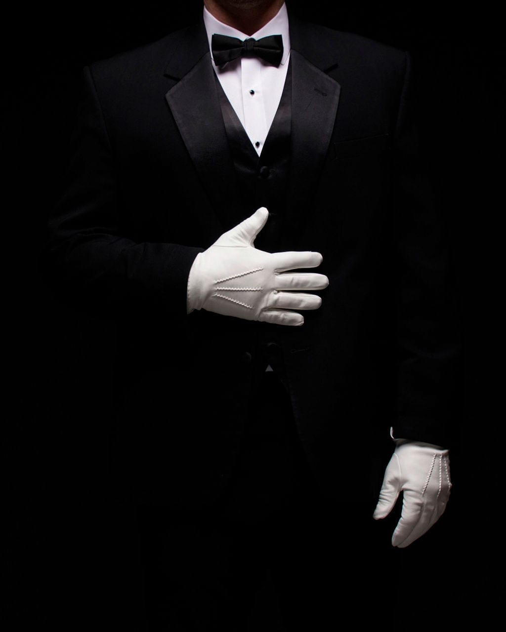 Alessandro - Formal White, Silk-Lined Men's Gloves